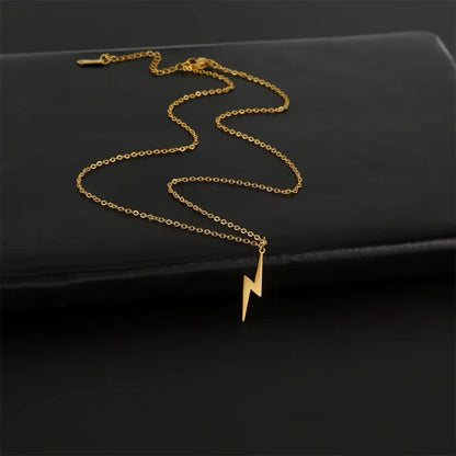 Vireon Thunder Necklace