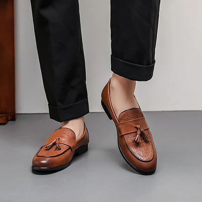 Carvetti Elegant Tassel Loafers