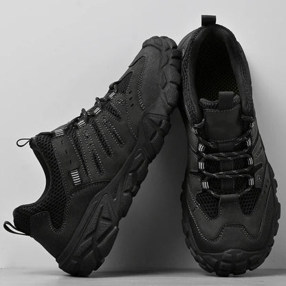 Dravik Trek Hikers