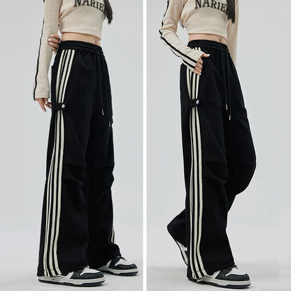 SARAH WOODS SWEATPANTS
