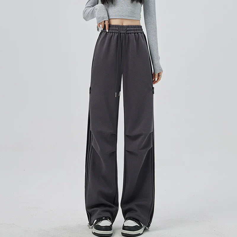 SARAH WOODS SWEATPANTS