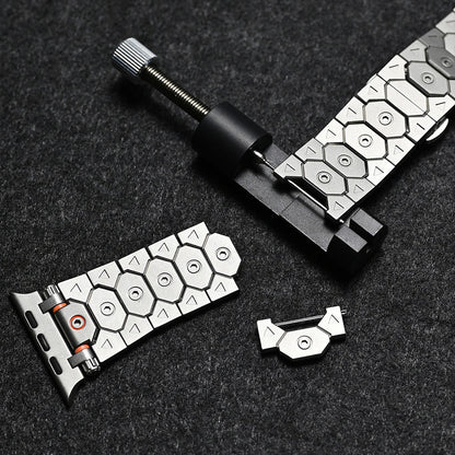 CLAIRS TITANIUM APPLE WATCH BAND