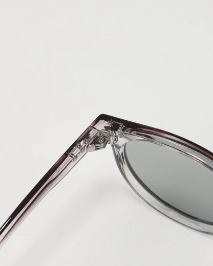 LOCARNO Old Money Sunglasses